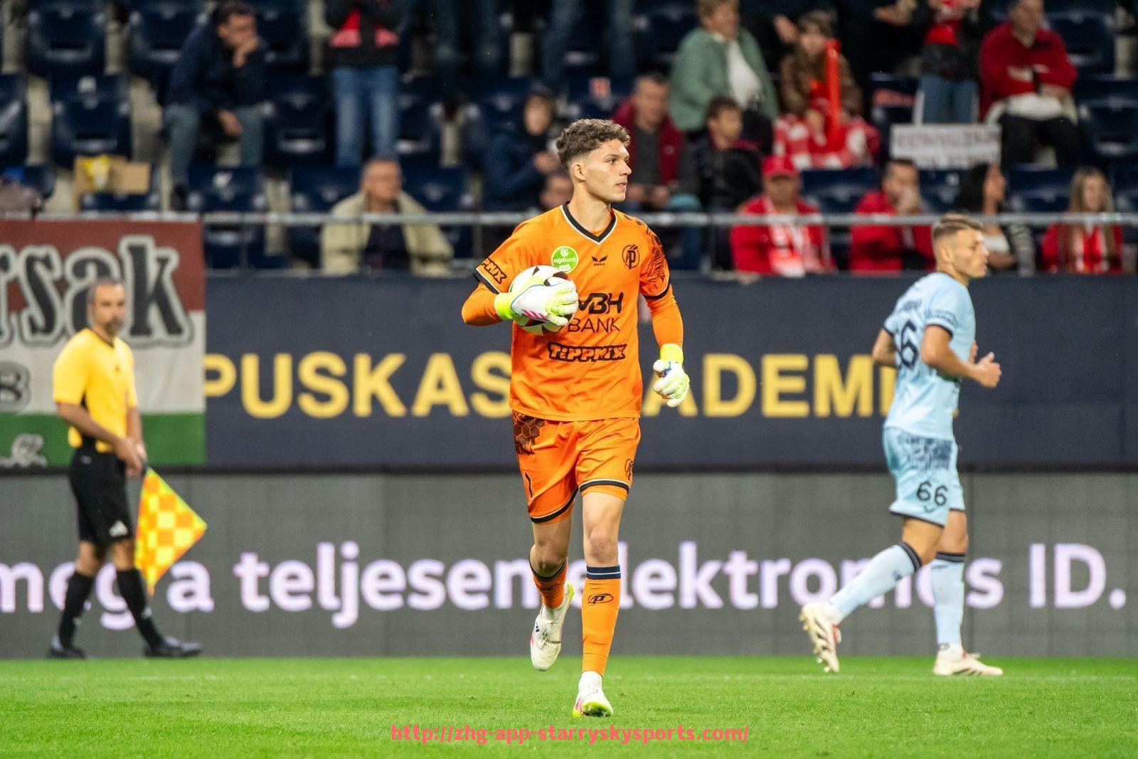 星空体育app-法甲进攻策略研究及典型战术应用案例